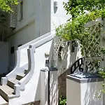 Lemontree Apartment *